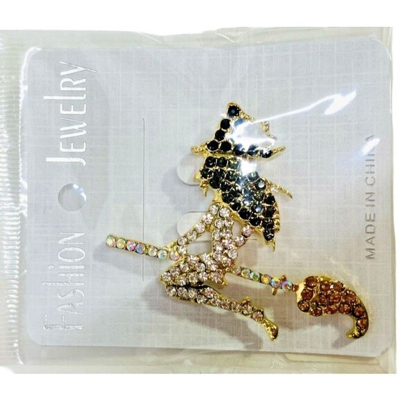 Crystal Witch Pin‎ Broom Rhinestone  Black Clear Brooch Pin Gold Tone NEW - Picture 1 of 8